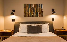 Villa Dubois Guest House